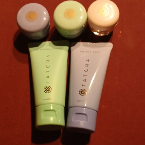 Tatcha Glow-Giving Mini Favorites Set..Youre Going To Love This Product! - Picture 3 of 3